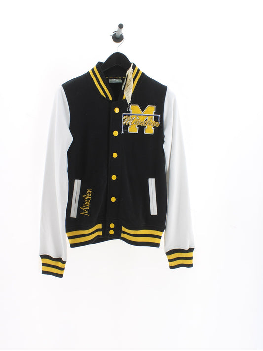 47126b51380d74d9bcb95afea28d8c64