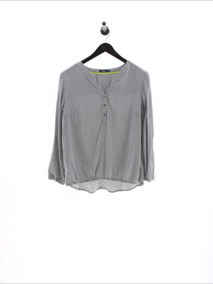 26a0c33c8e6f3a30fabfa2c5faa89b88