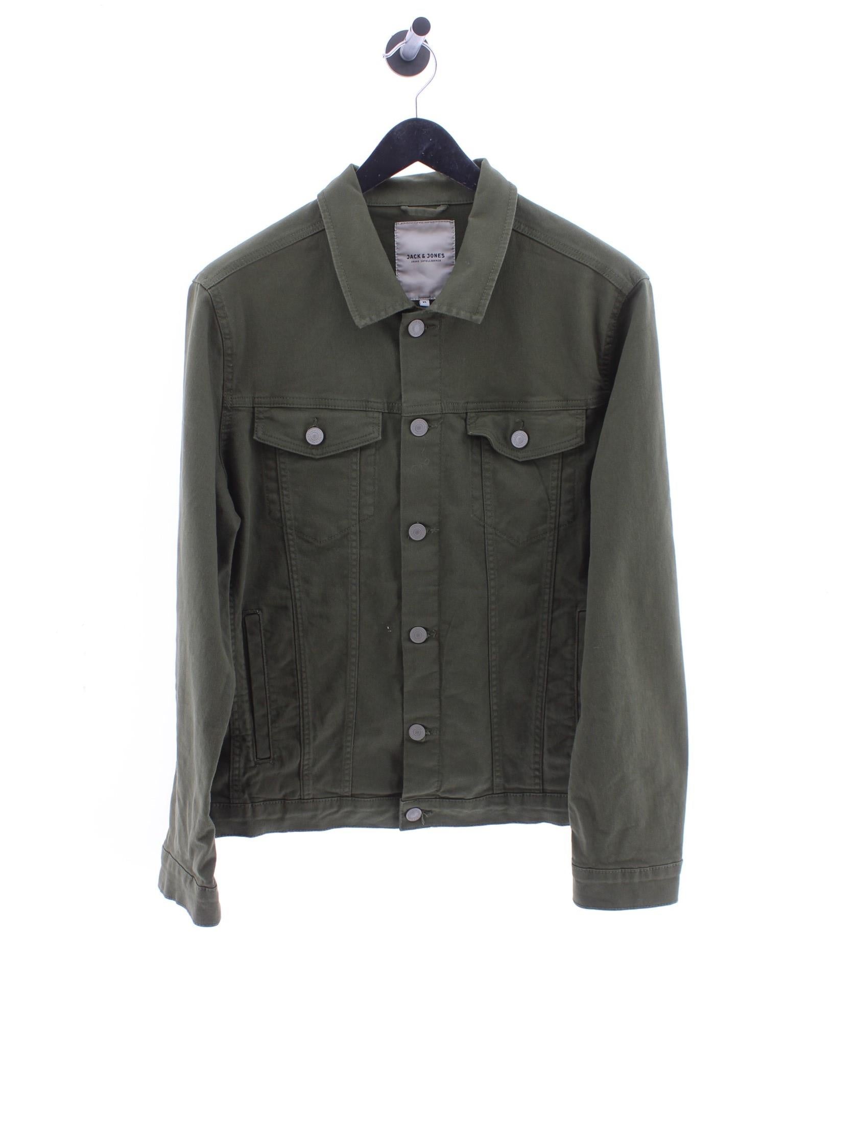 fc8dcec180463ee0b441e3719d3daa90