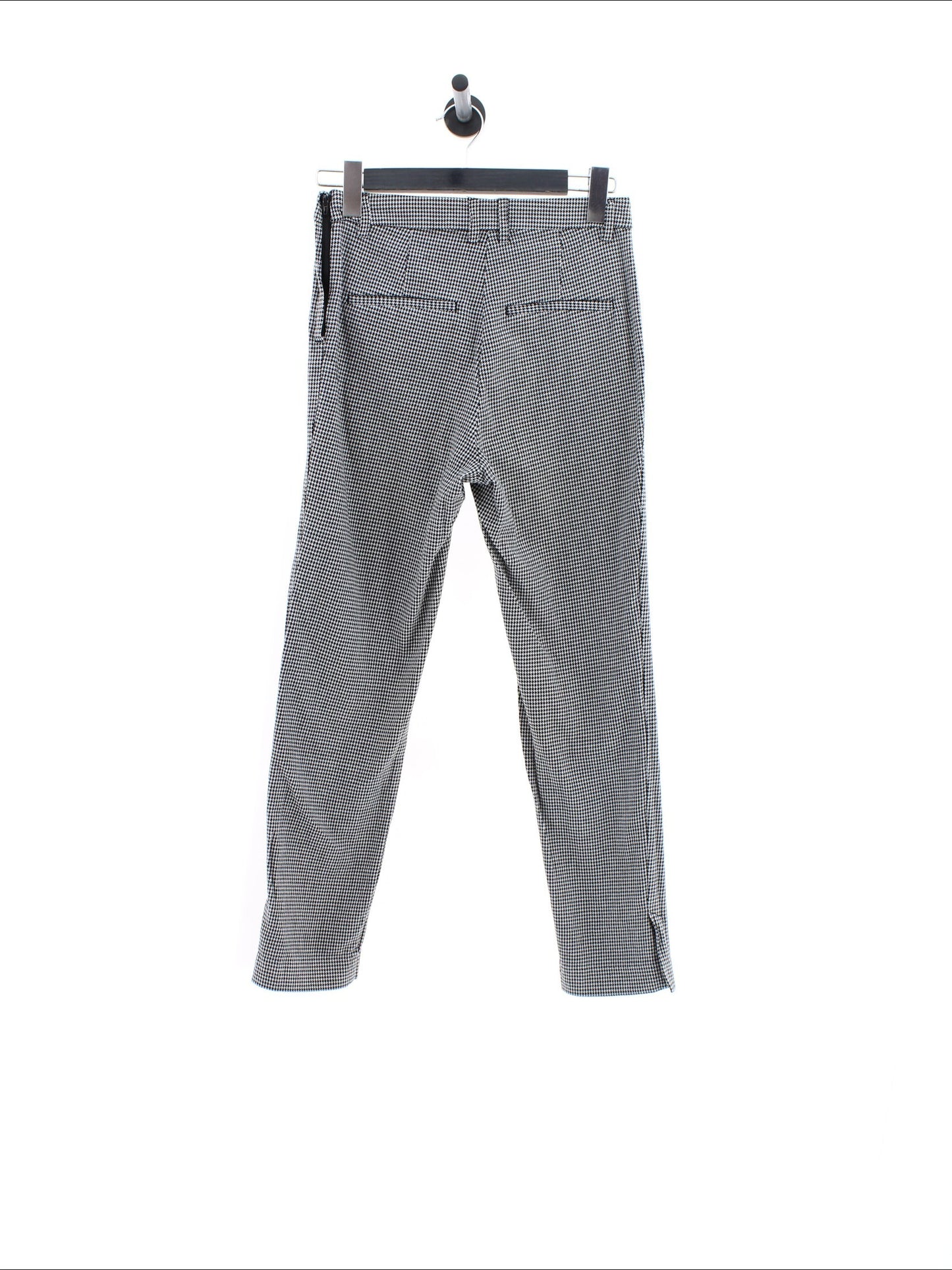 6e1dc360702320c1fdb0940822e3aaad