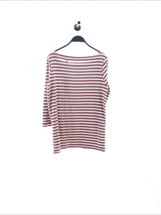 3b72e914f77995fade015c03fc624739