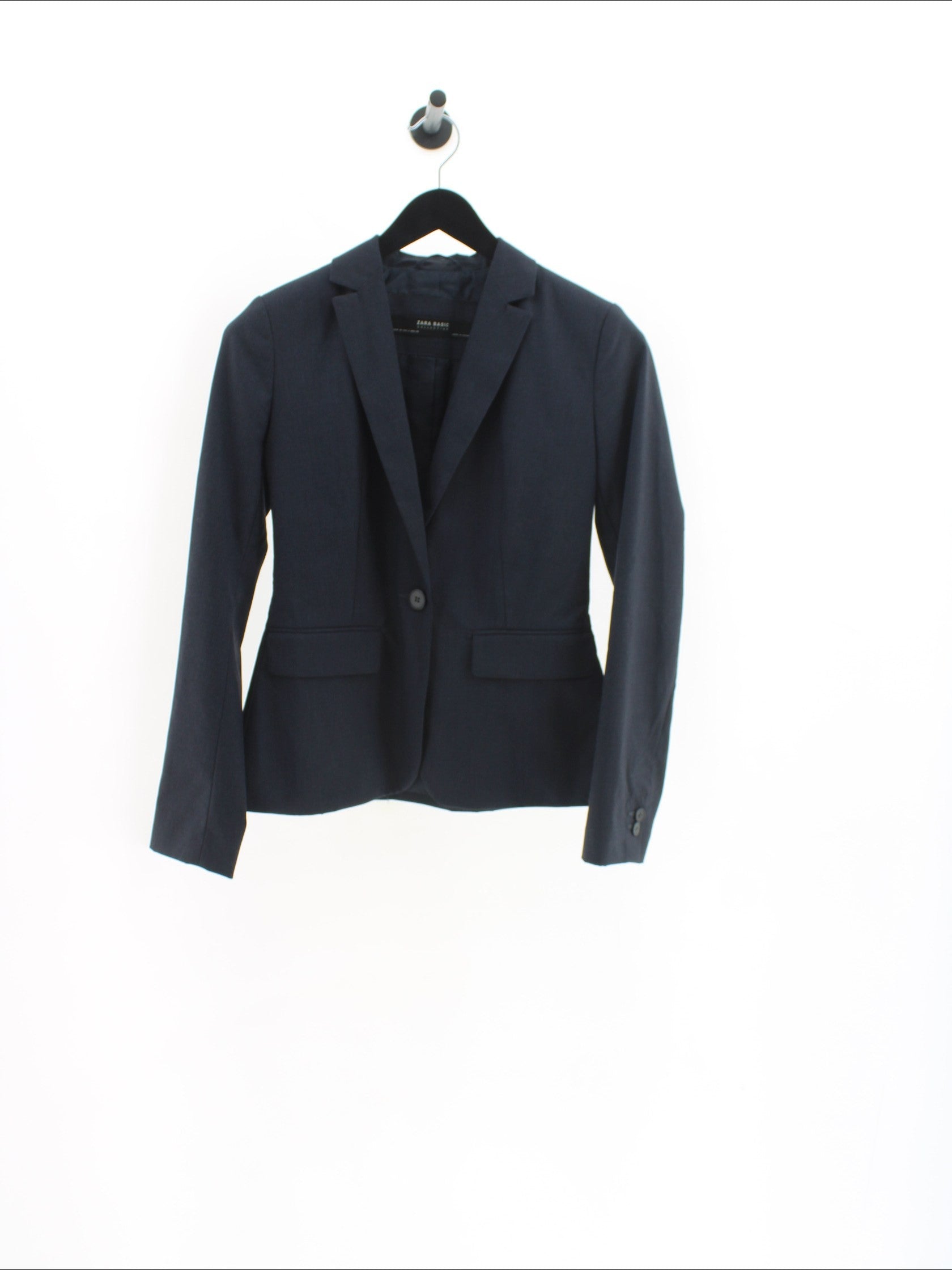 aec5dead30c92a468542a2f57717f892