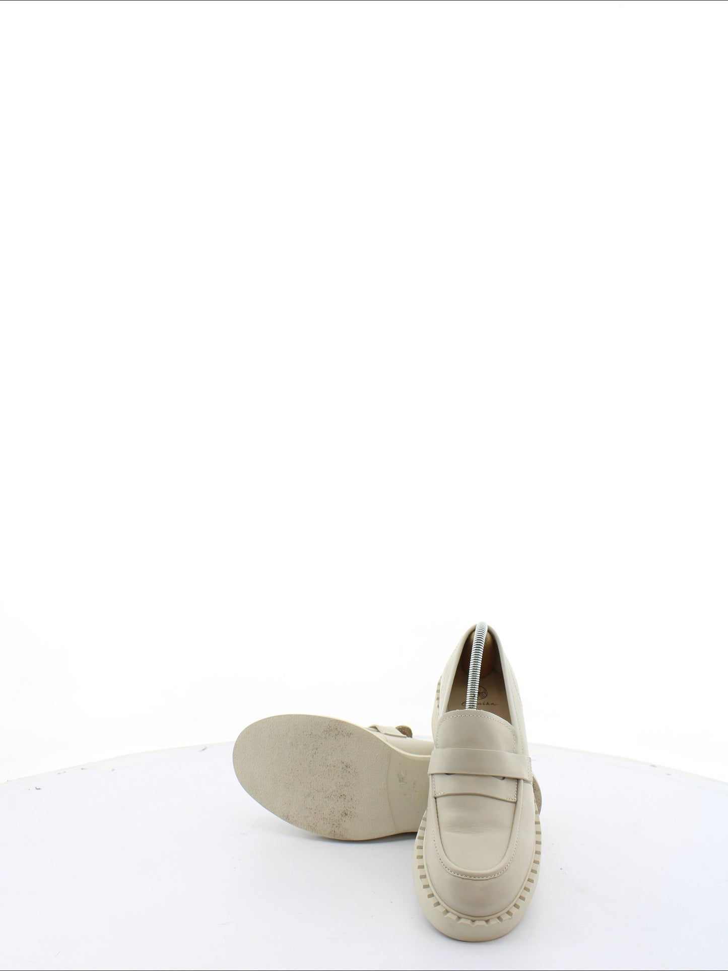 b08151f5fa3e52d70b60e9969df2536e