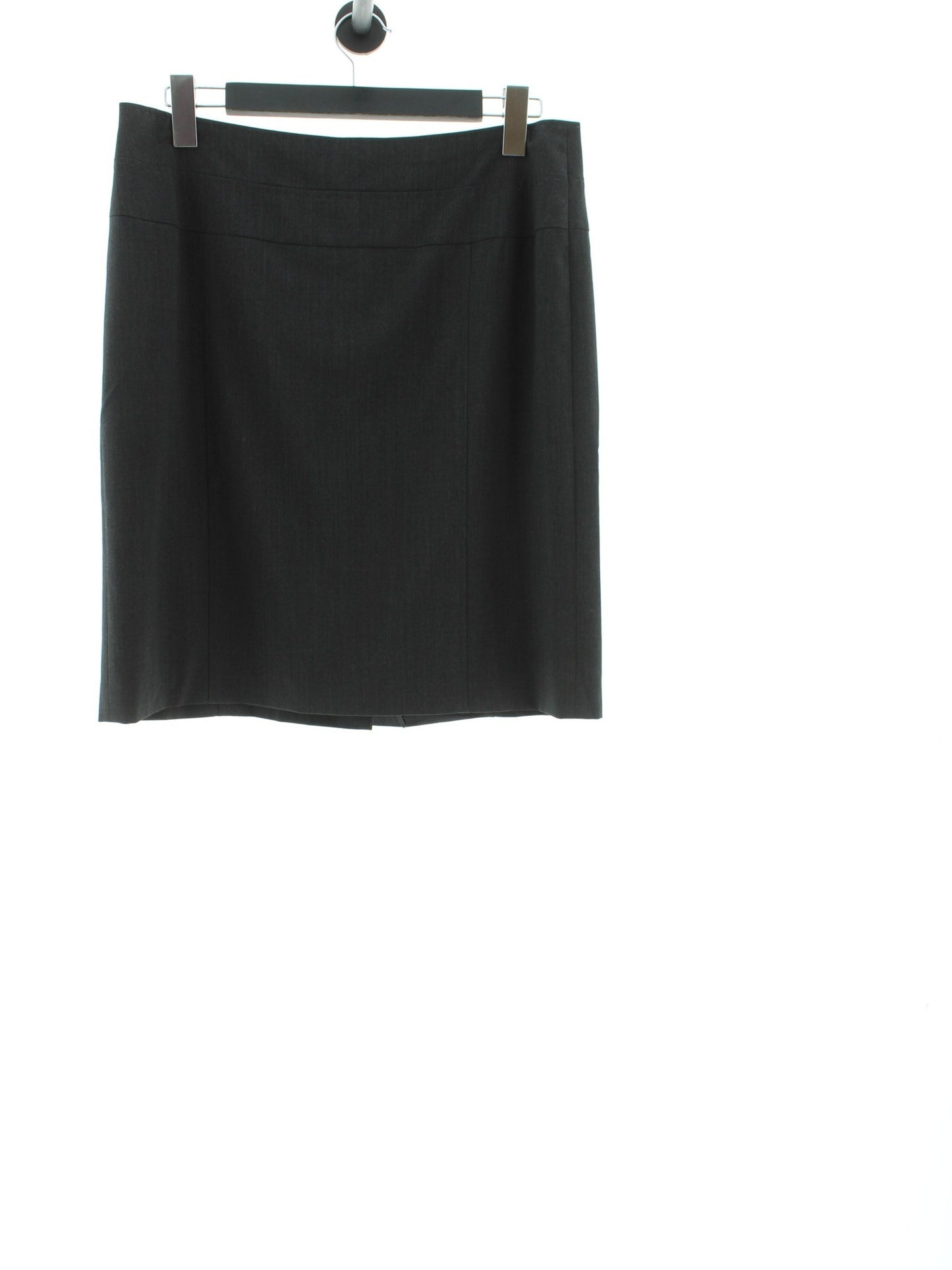 5b726f6d2e827444d880e54f2f2f2f30