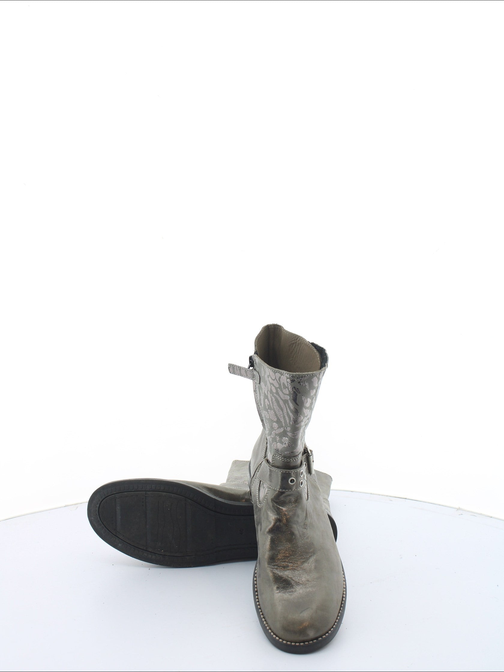 a91aa486f9c665f6f9662d677fa9374e