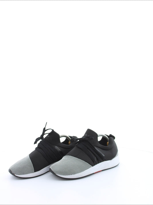 4617f666fbc7d9559564f38f2223f019