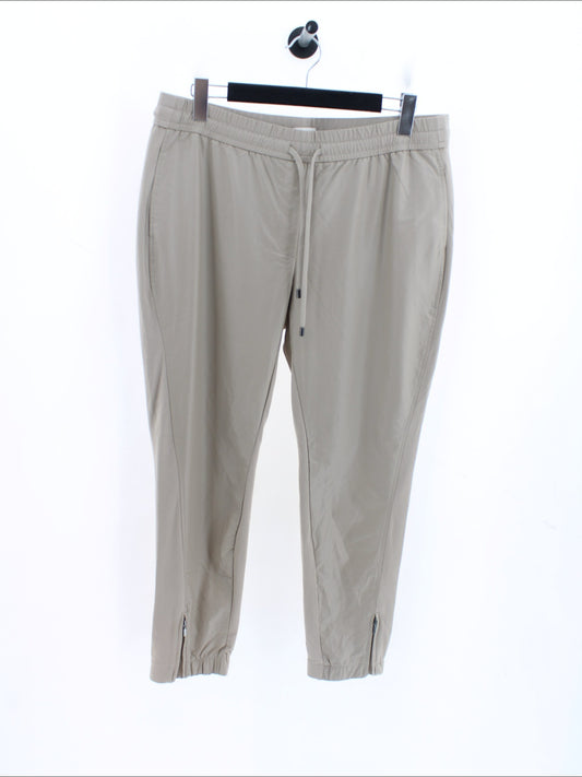 Spodnie Casual Rozmiar: 44