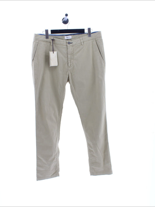 266c3088d817204c0f60ece11783d483