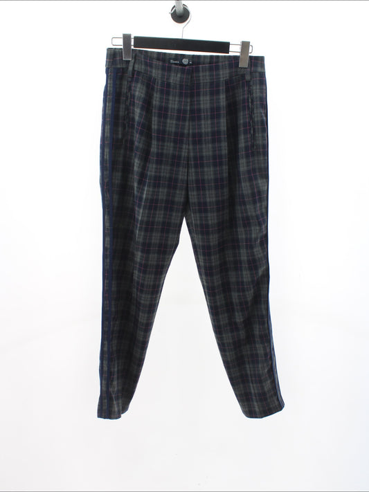 c121b6ee7f727750960e406e226f12e2