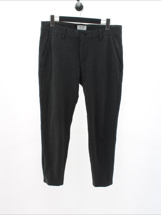 cb47e1435edabefff157e2d502eded22