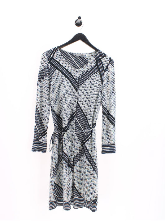 9244d54f94adb77b5fd446ffc712174c