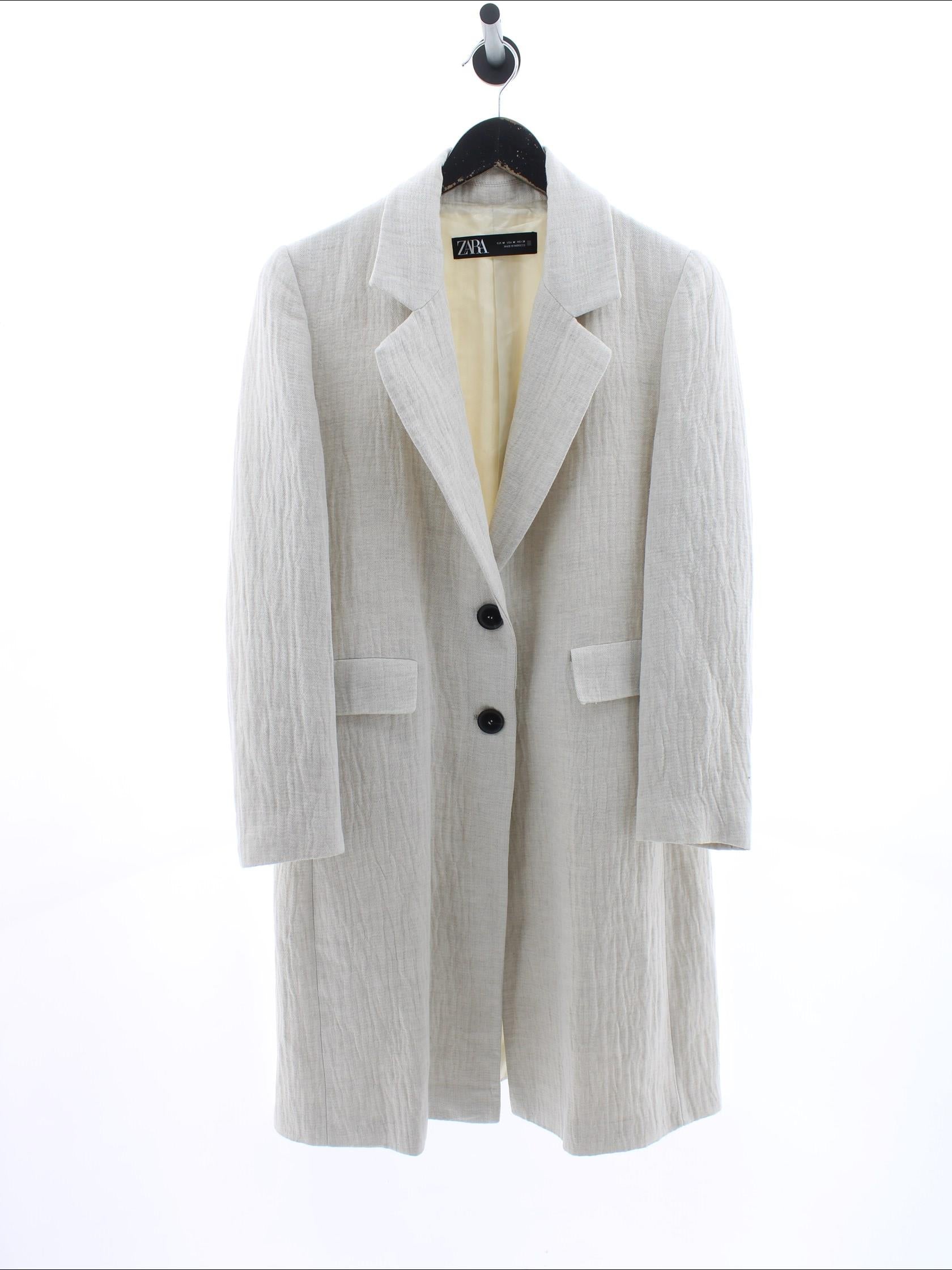 8db639e57584484e01dc62eb054803bf