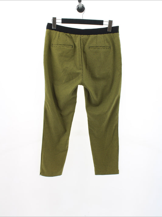 468eafdf622301efe90a01e8624b4ed7