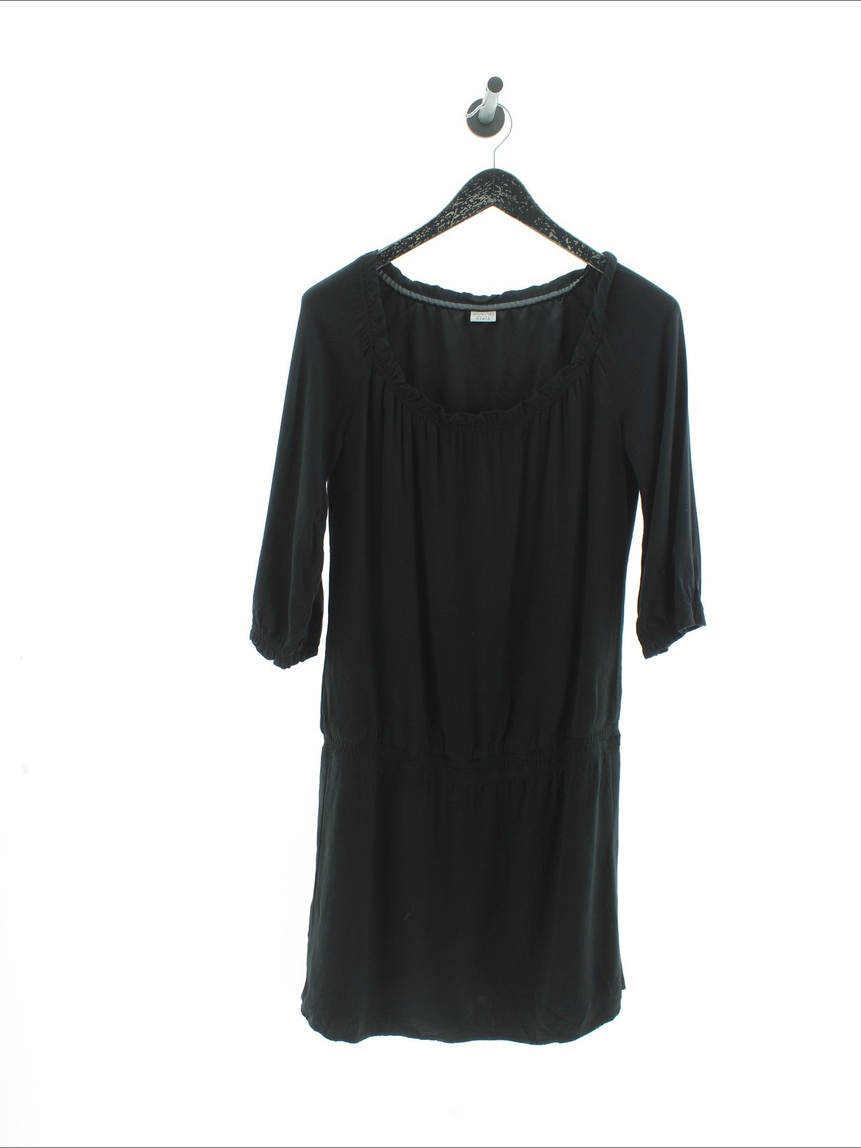 1852835ffc913dff0f5203f52dc8aa8e