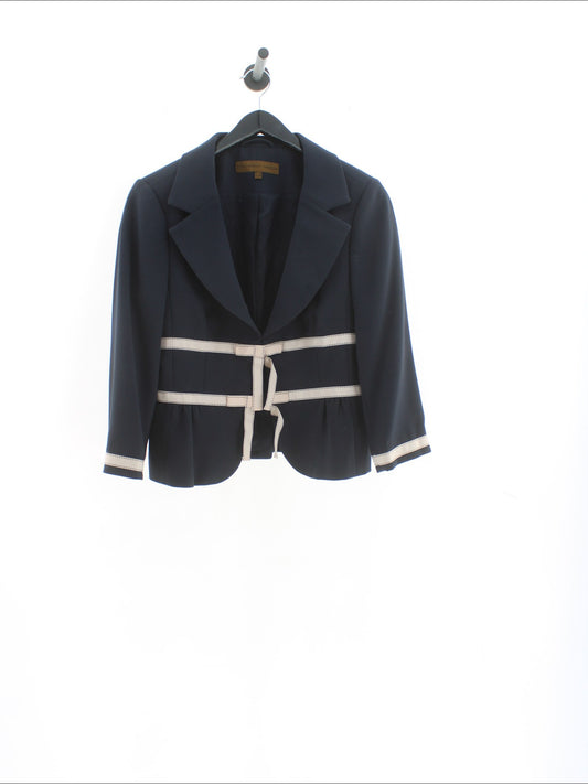 ee04160e3c7fd535f67880a286571830