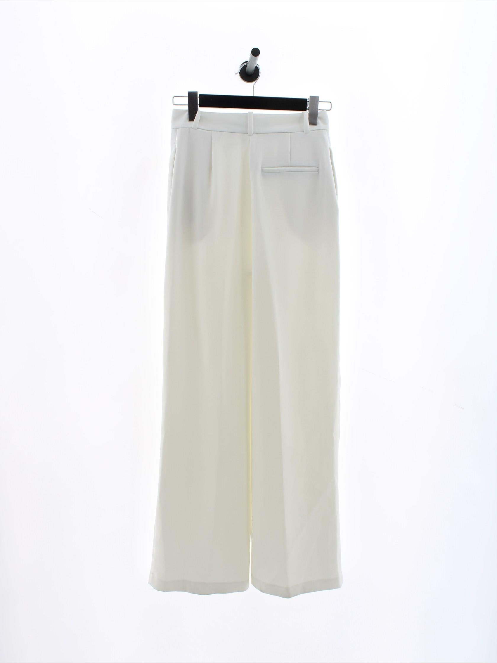 87899c04f969bace64e7cb14b781198c