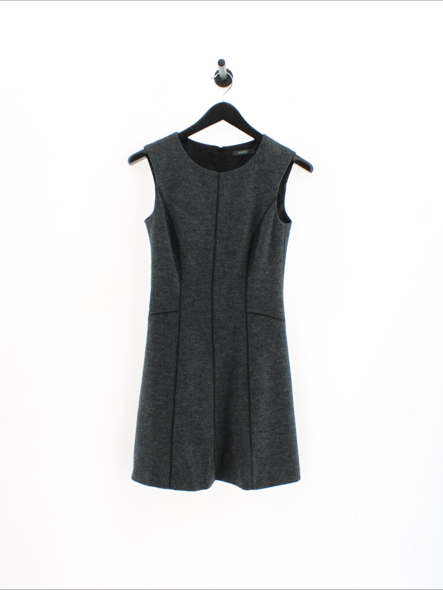 a282842c4dad841c3a0cd4a550ebab1e