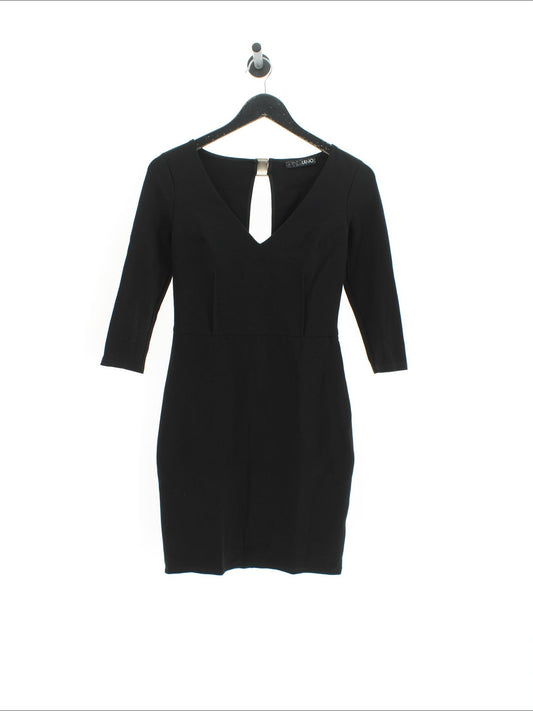 7d1dd8ad476d50755c01e50594936352