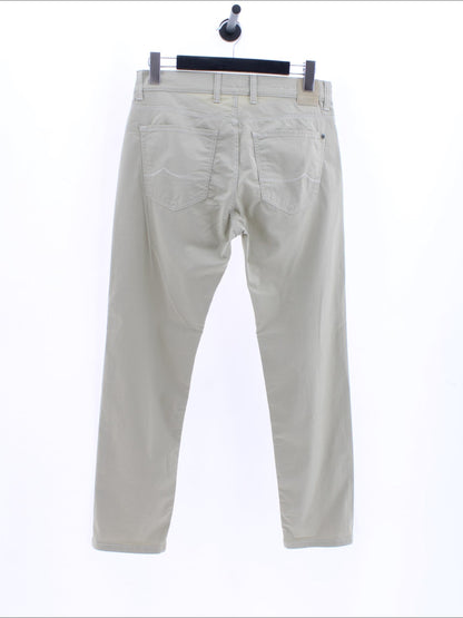 e5694728a9ccff22d27d0f878387174d