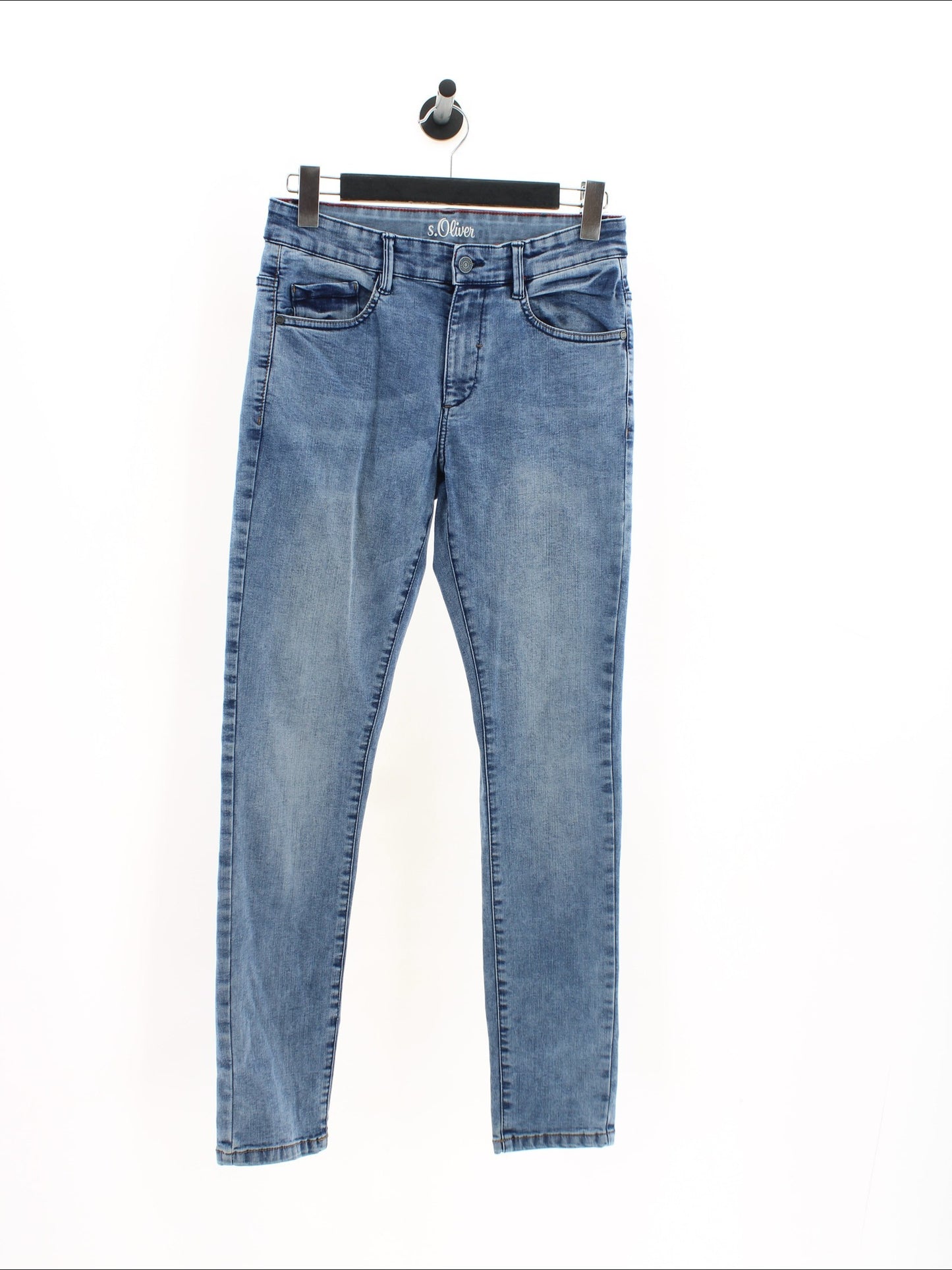 687b9b699247141c5e681a85e8ba8410