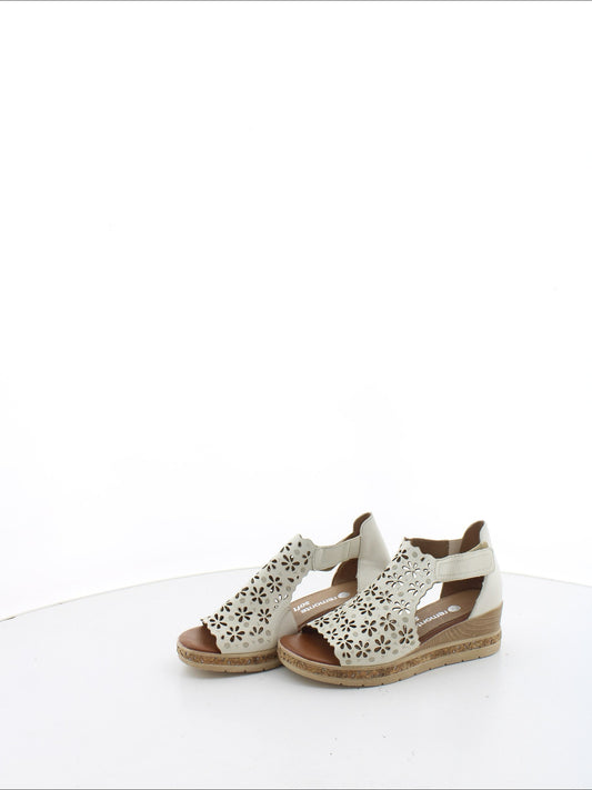 ba18cc9ac32b85bb652df237cfb0ff25