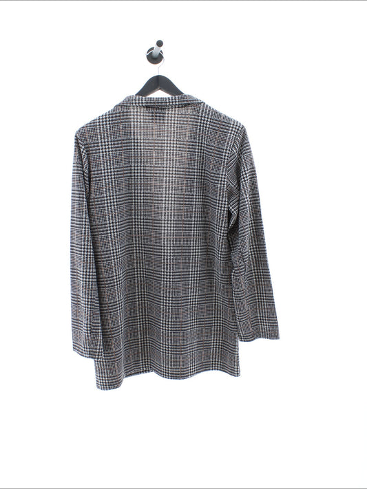 6bdd9d77647587bdc3c076b16f6437b7