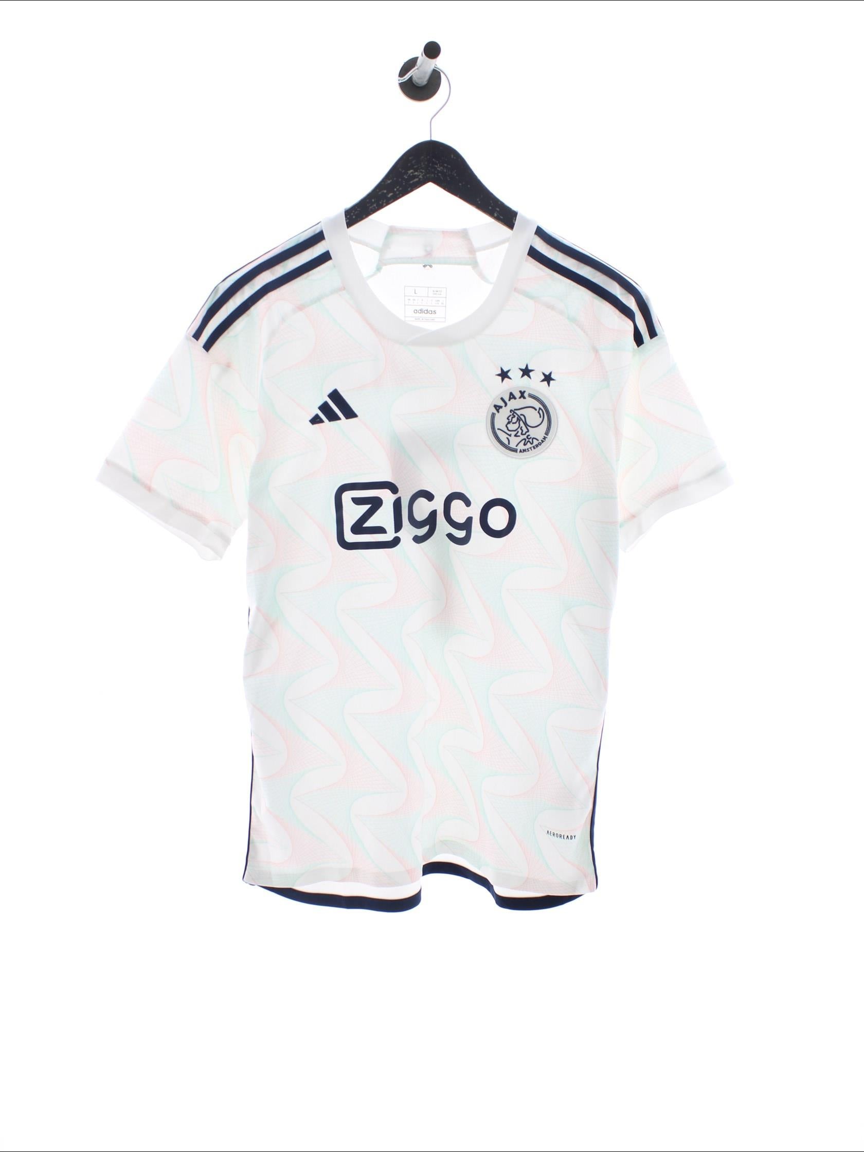 8e6bb4342d99286674ee3f289bd5fd22