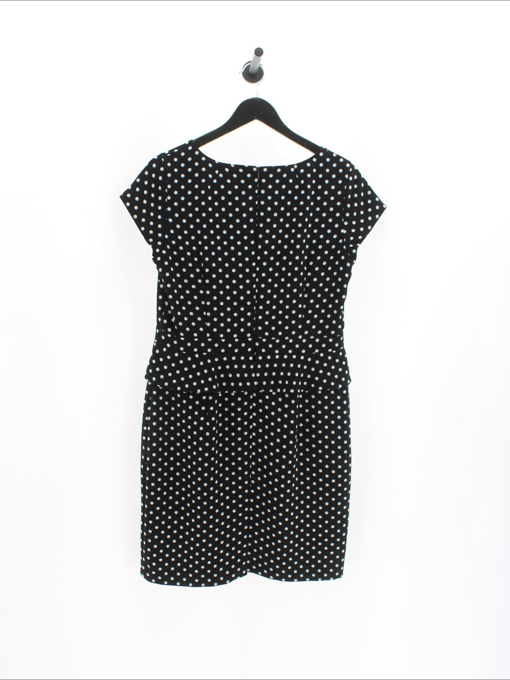 5eecce56600f7189c62d4bec93e927d7