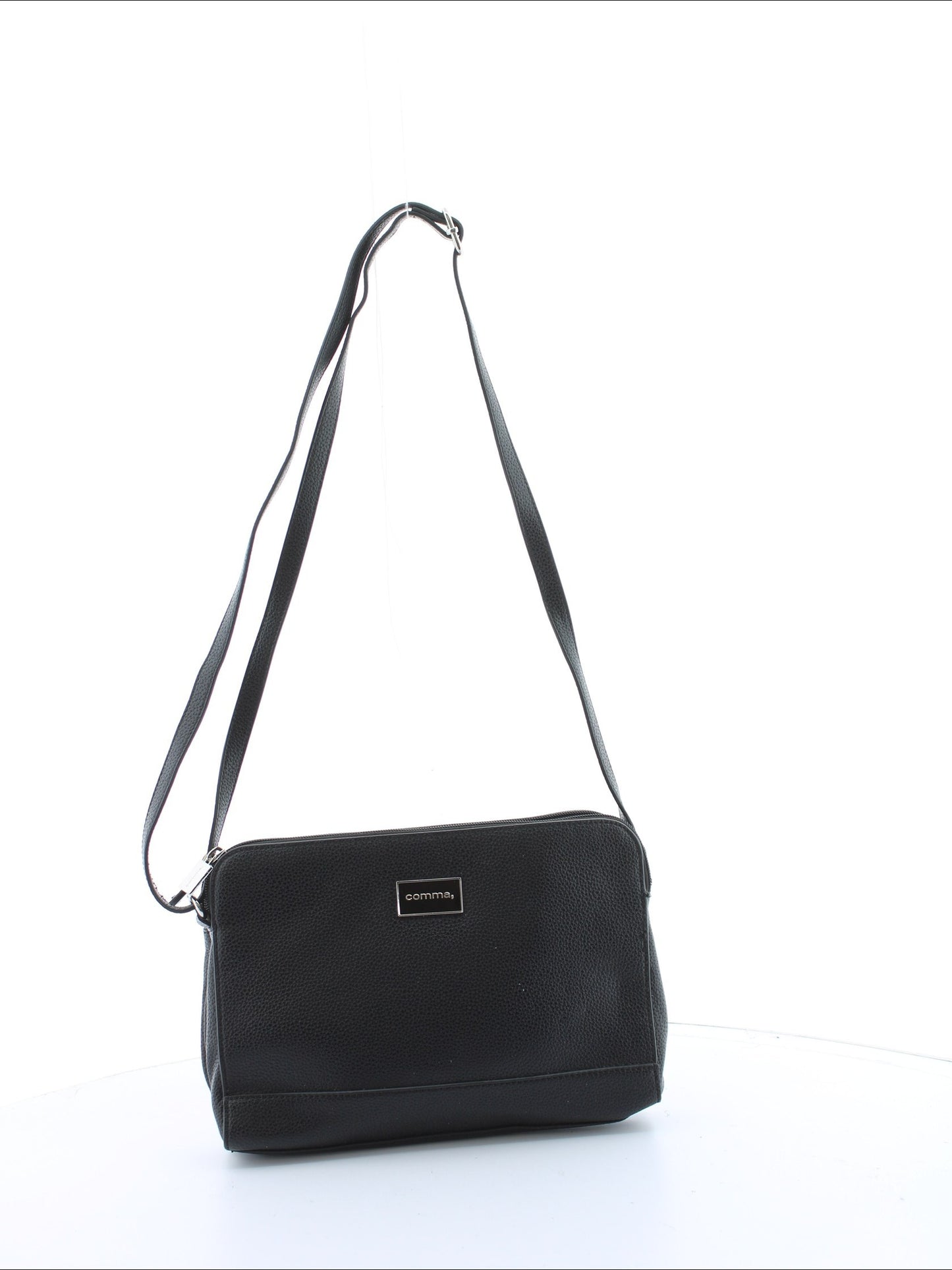 3c7fd53ddf01370c4a2f2218f0b5a542