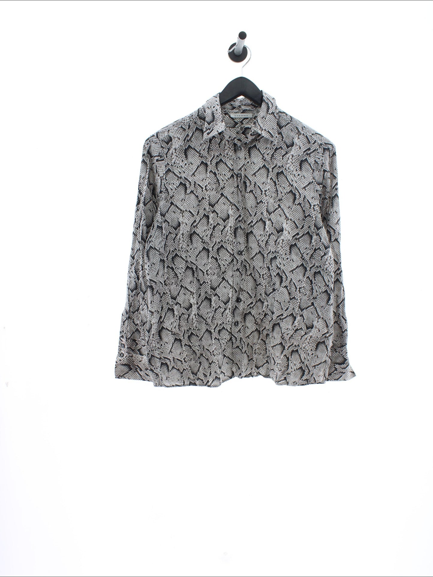 7aed86fdbdb5e8f2f1fb75c566d4e04e