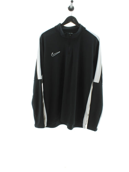 9df50d39252fefbff36a822a1079dd57