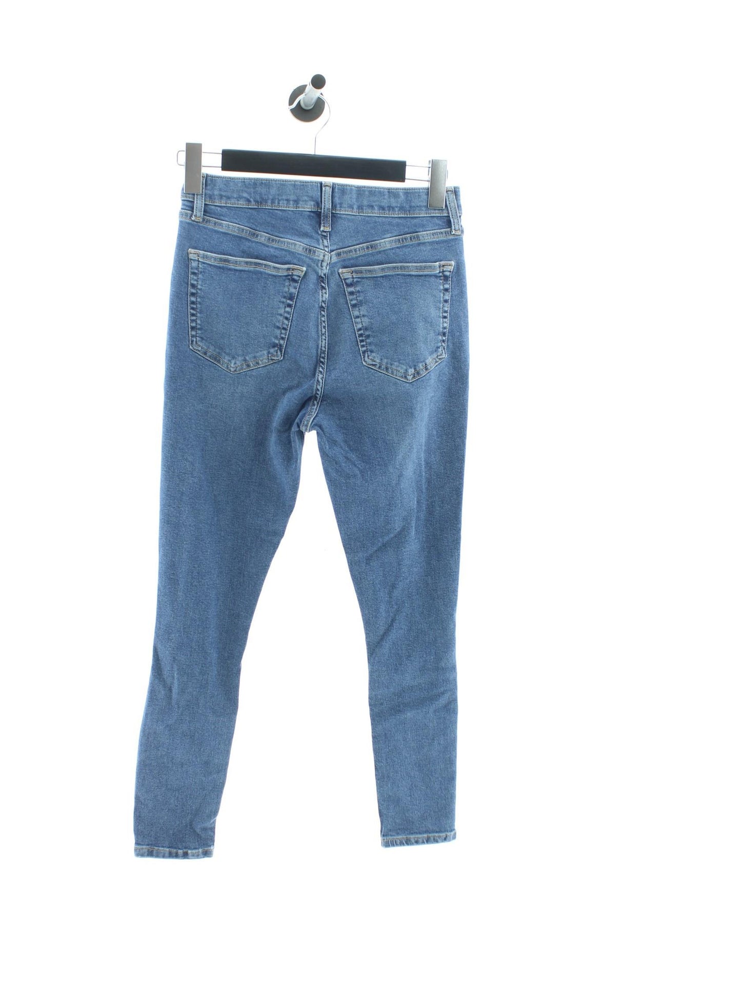 ce722c42f336e275bca12b2a564a6fb3