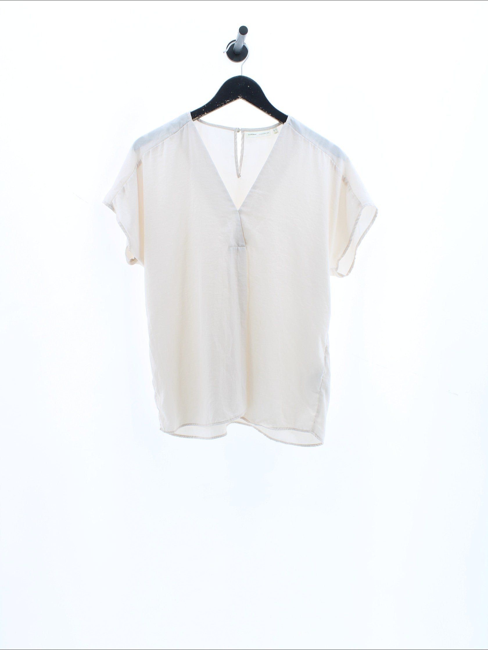 0346a31afc575d2eed80e55a395f2808