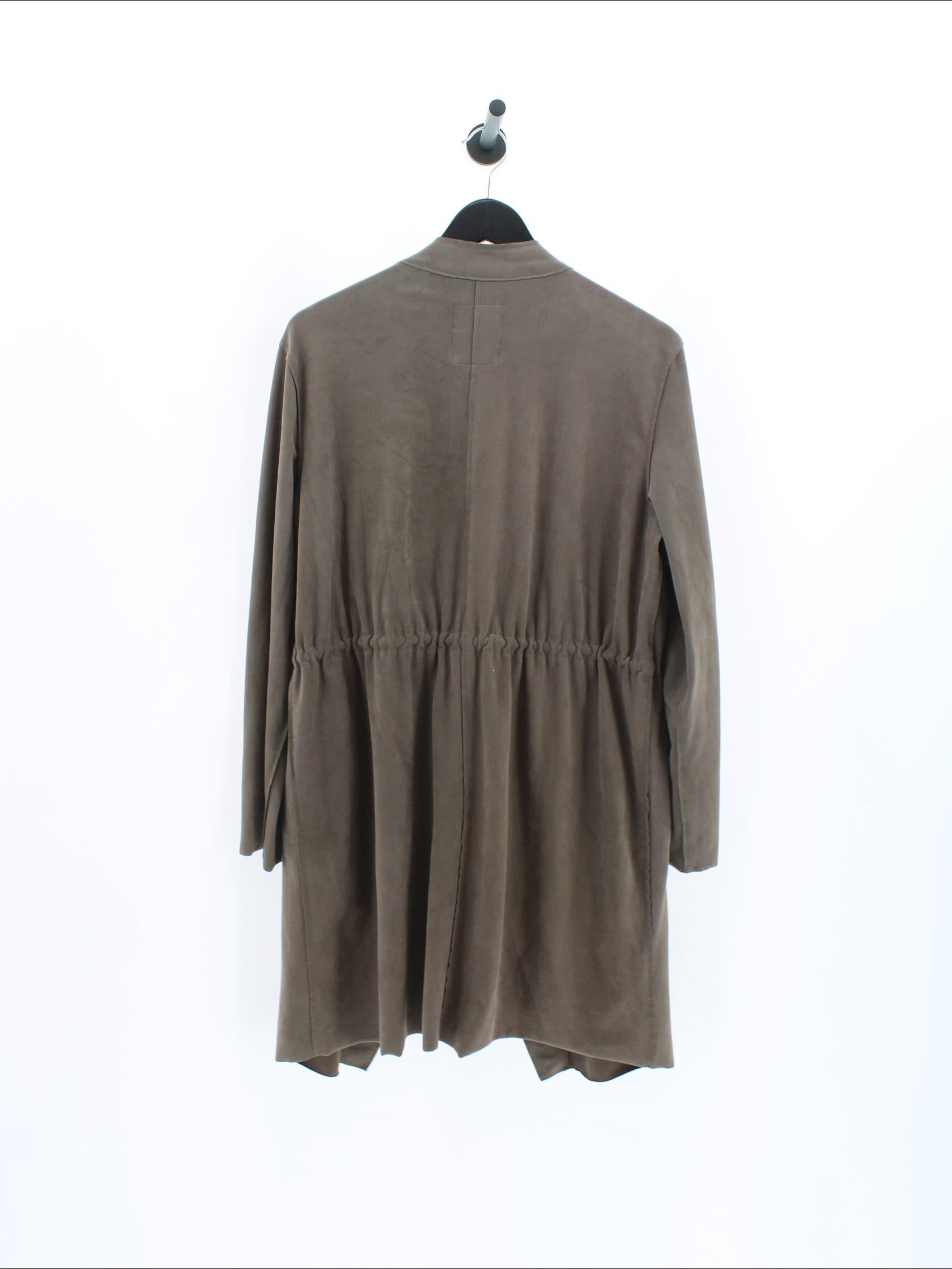 e481b17f1514741b98599c25a36e3eb8