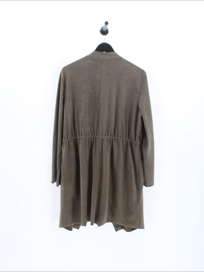 e481b17f1514741b98599c25a36e3eb8