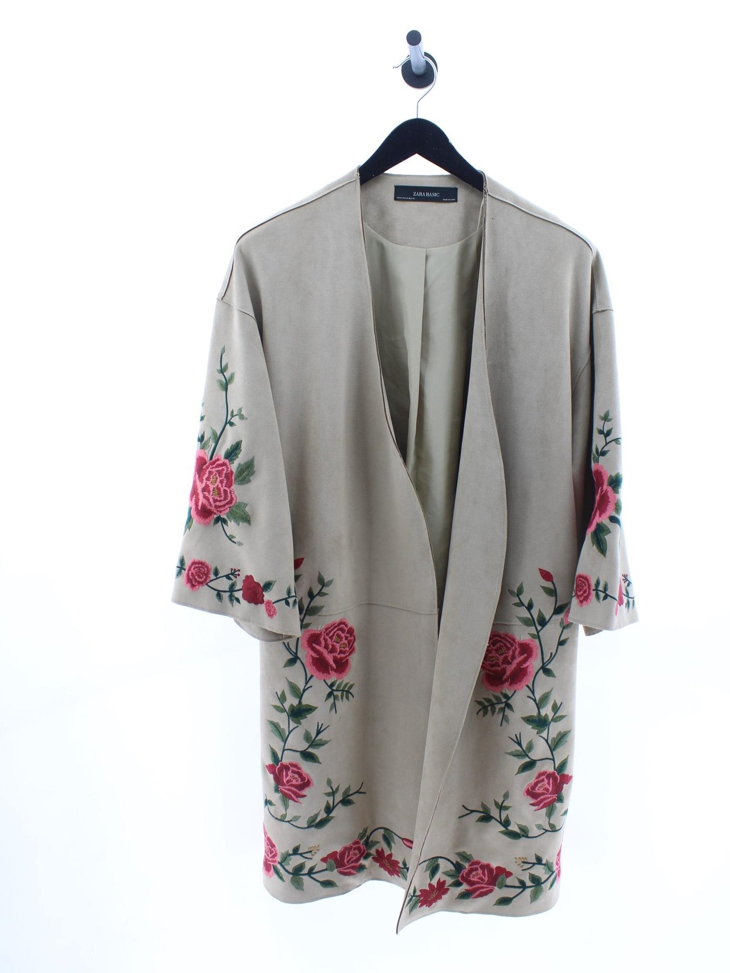 852bcb1b18074a9a3b733e0d02f8baea