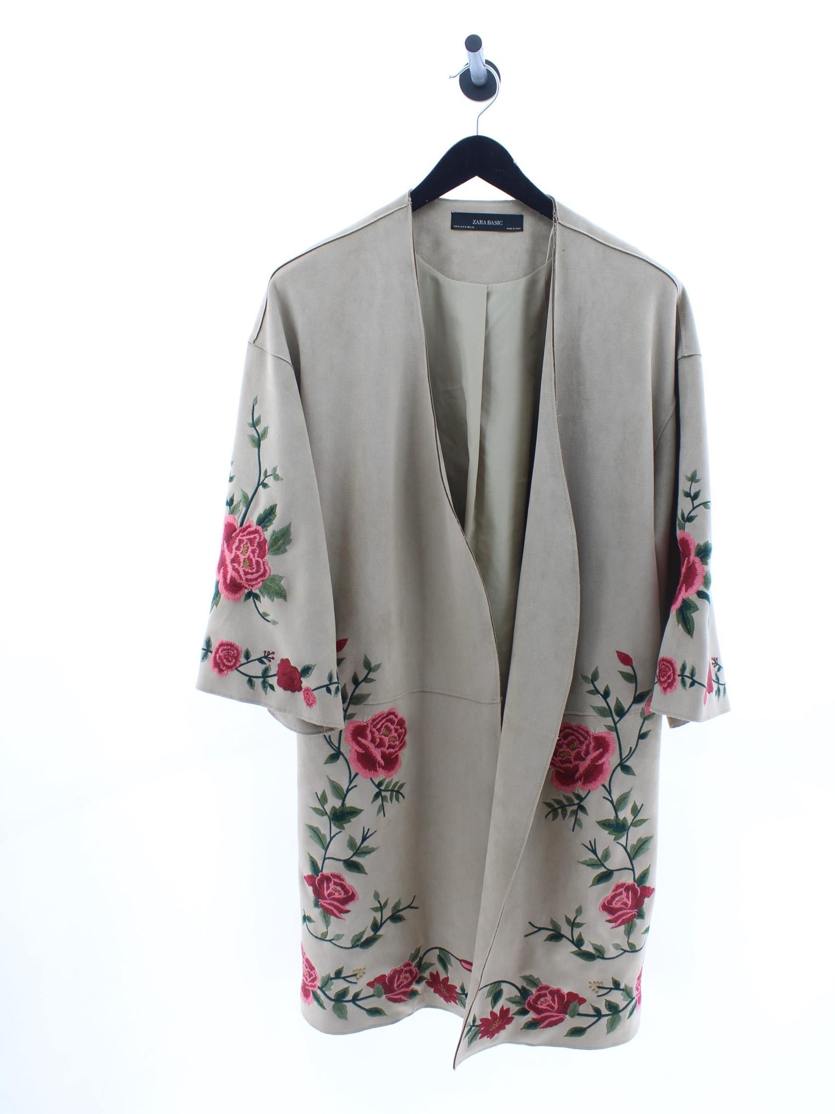 852bcb1b18074a9a3b733e0d02f8baea