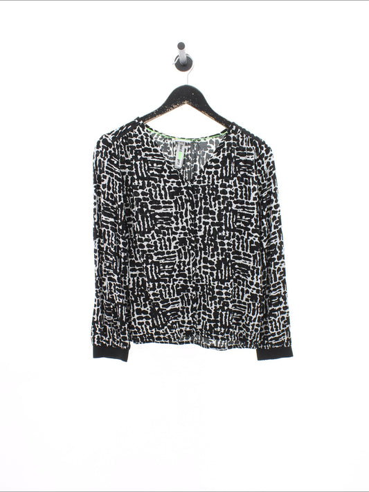 22c02a2cf8f63201e6de971829b7386c