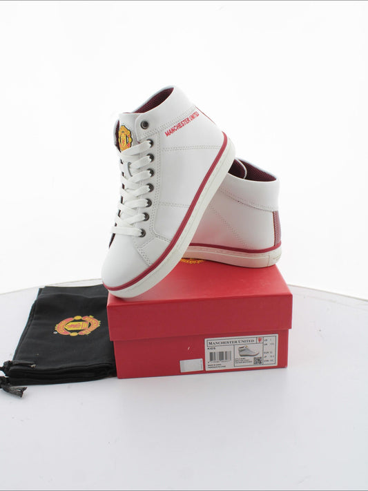 98801601667af61b24c9ac7ff5d0deb3