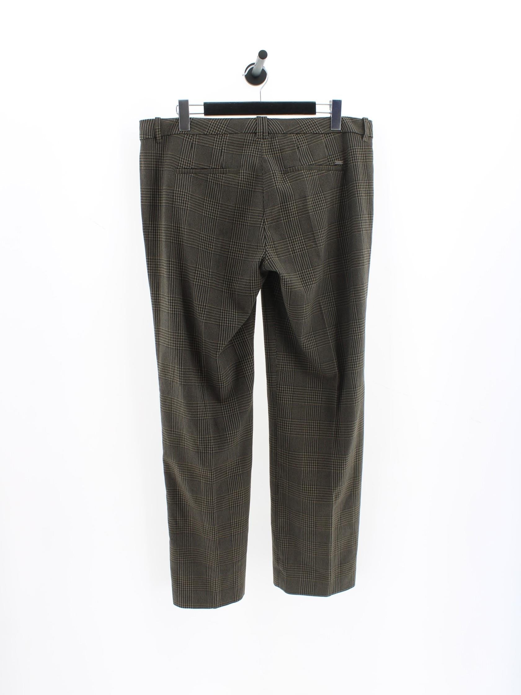 e716d3bf0f8b482f5be252cf25dd5b84