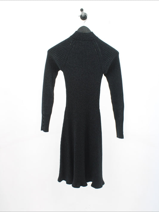 ce18debd8fb91ffe875796f3ad012bb8