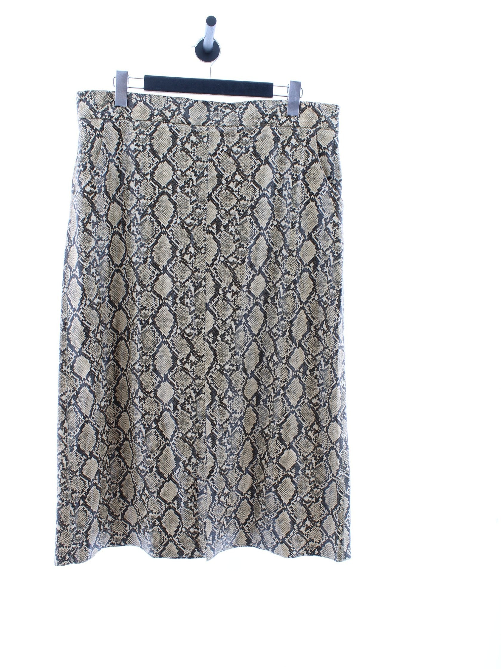 6047b3a15b853b55d8afd4fd650a89d7