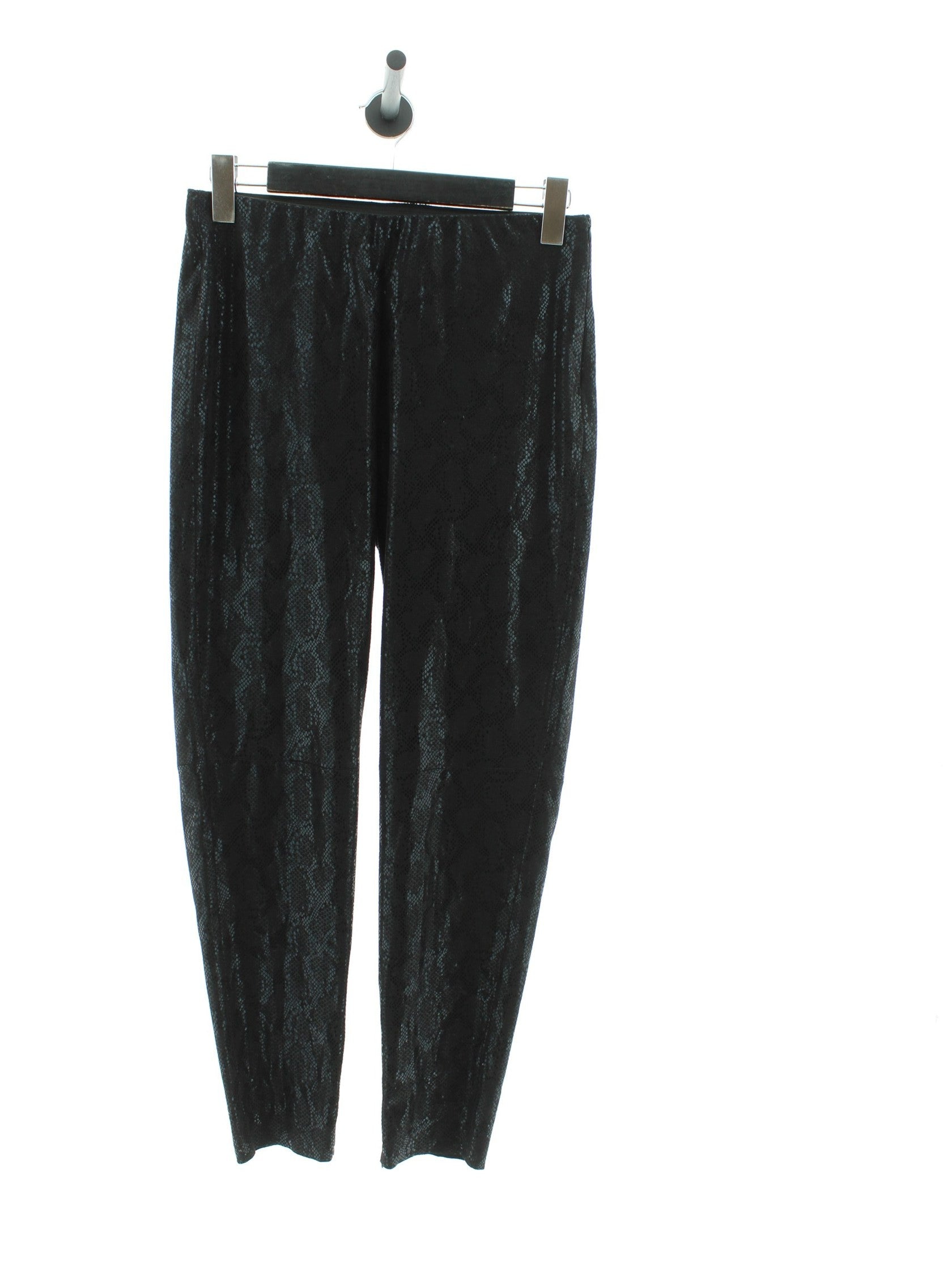 4cdb689c6e6ca3bf8ffebf1ddb450805