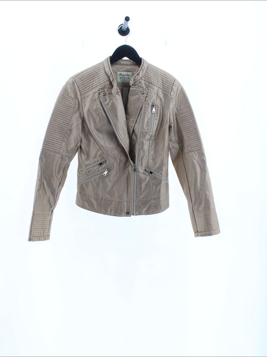 f458ff7e8fdf041279ef7f1af5d52375