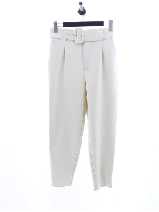 01db372e7b54bf780b4365645863d685