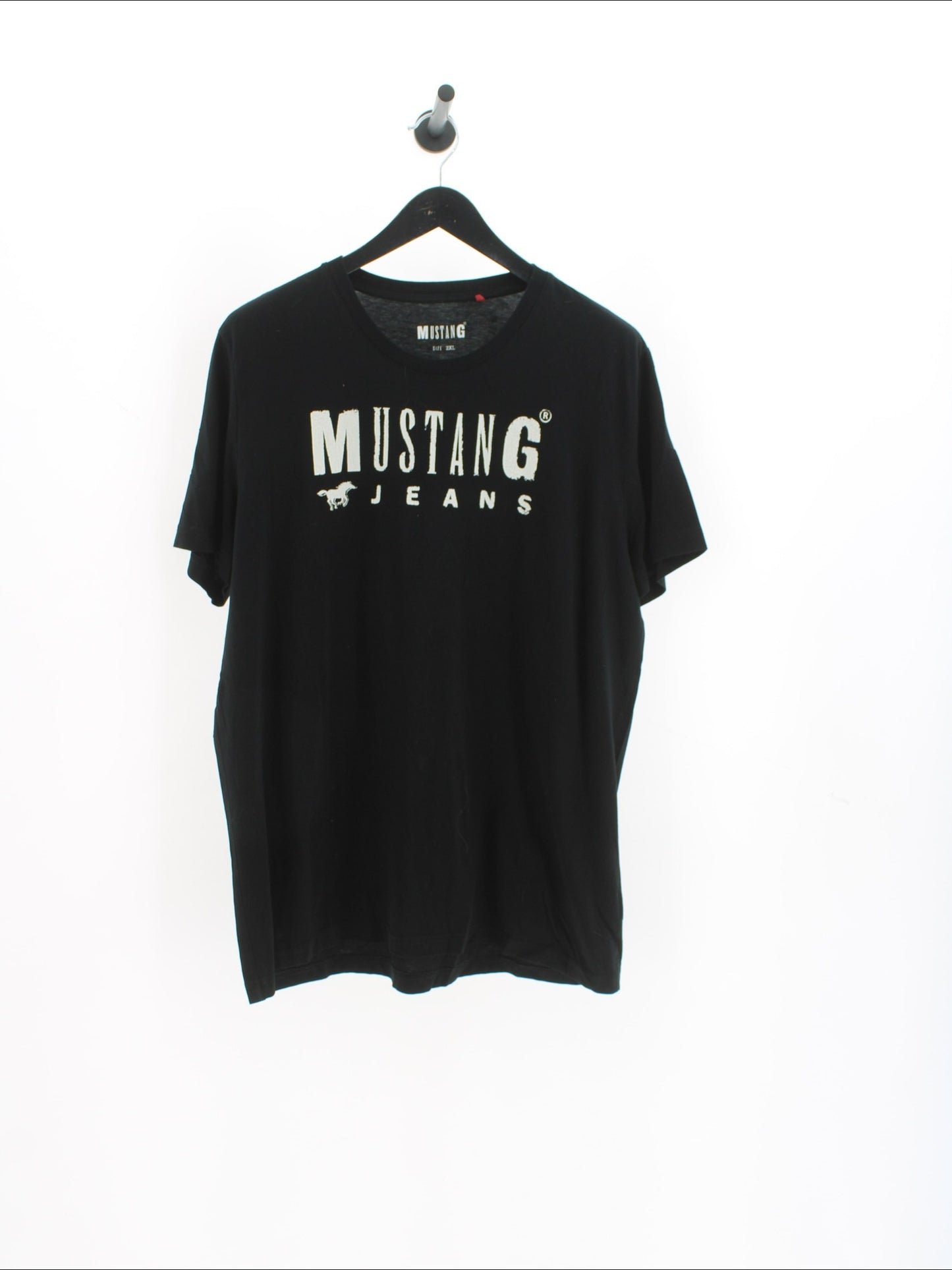 3651f40f4e82e538e2bdc8080c7b3d37