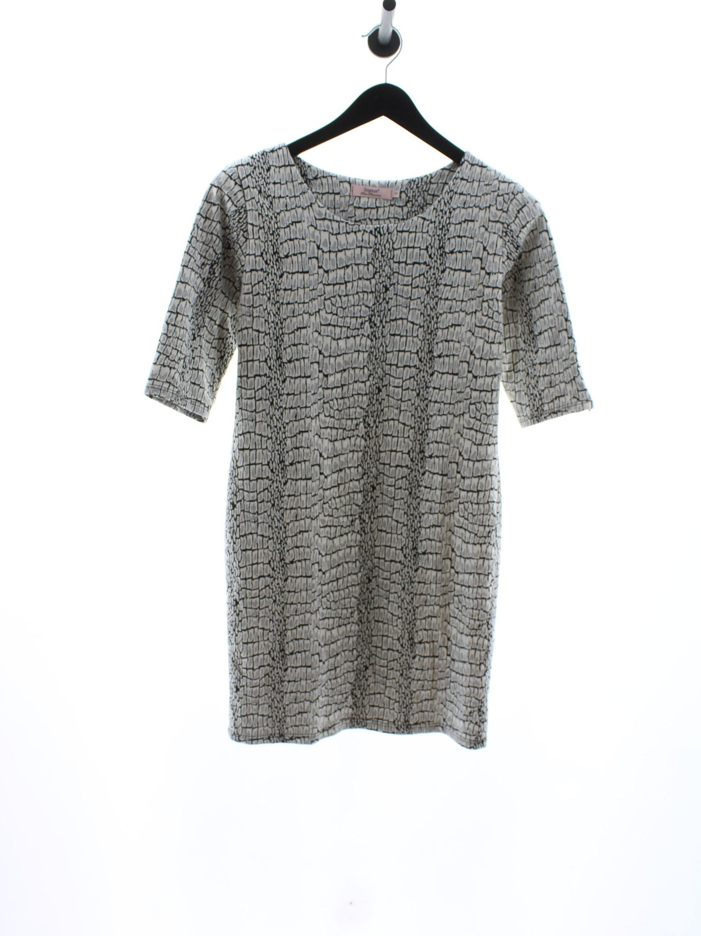 1367243d7ee5ea28b69008db1eab9113