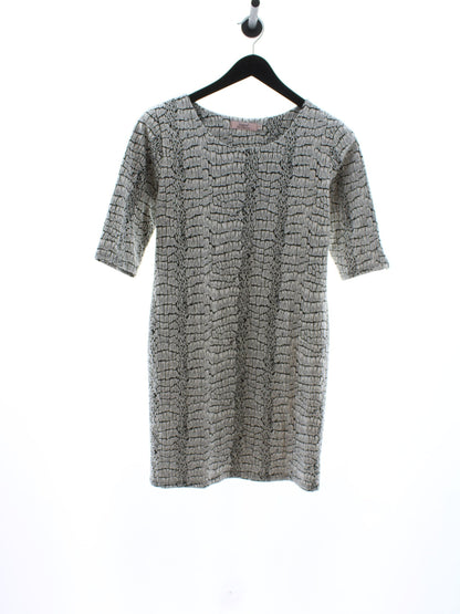 1367243d7ee5ea28b69008db1eab9113