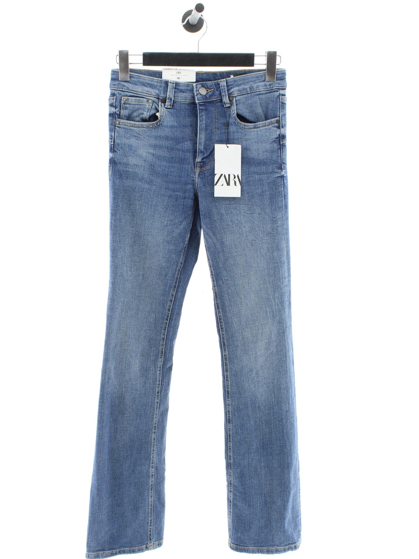 40afe2f6b50bb2882dd7f34bbe585441