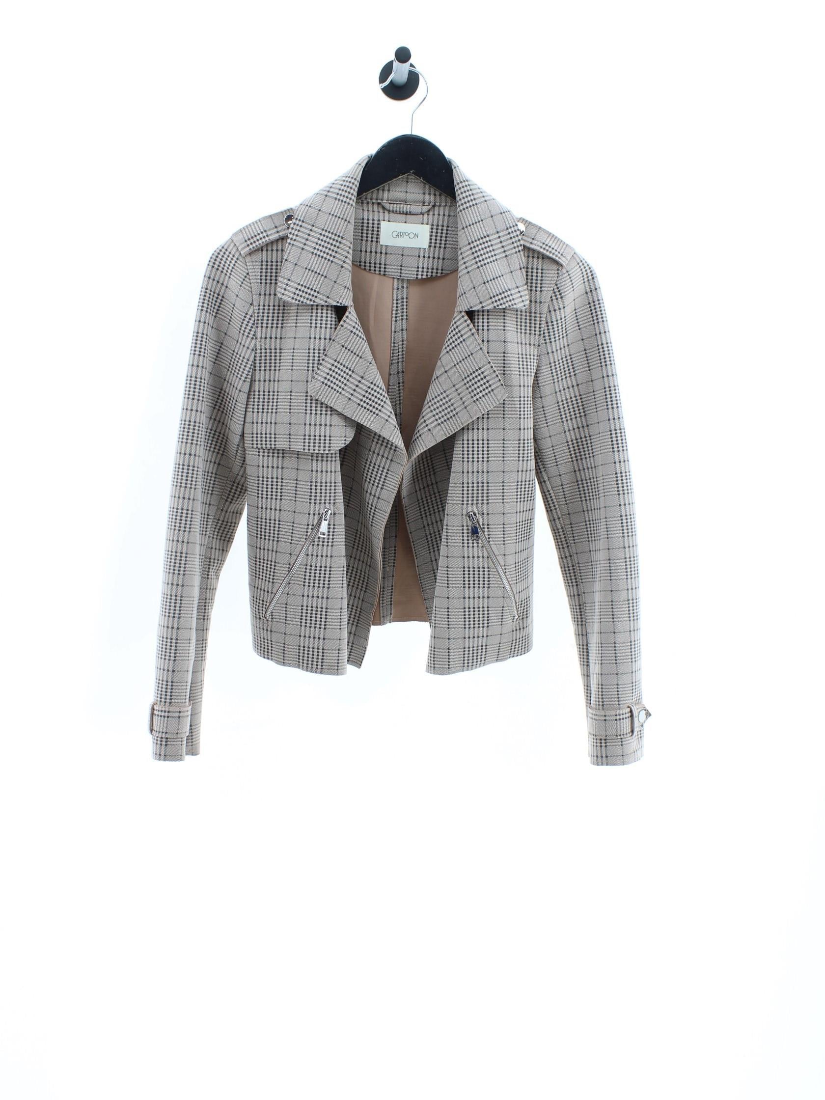 b6c04674a037624392abc1901c0efca9